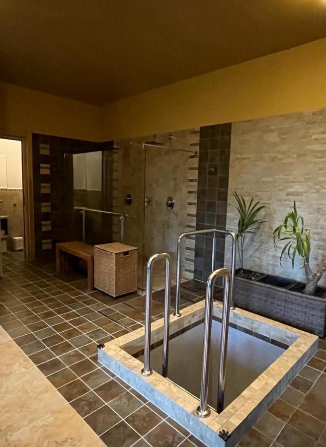 Bazalt Wellness Villa Harghita-Băi Extérieur photo